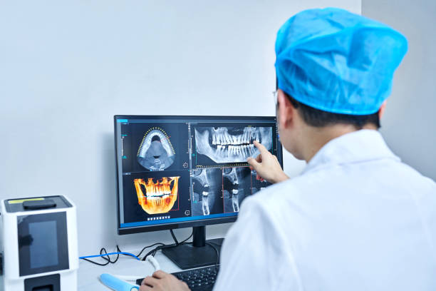 Best Broken or Cracked Tooth Emergency Dentist in Thompsonville, CT